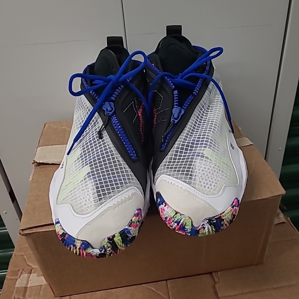 Michael Jordan why not 6 size 16